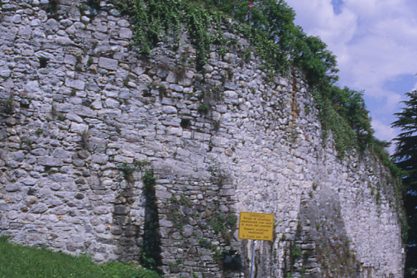 Menaggio zona castello