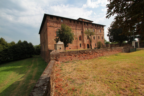 Castello di Lardirago