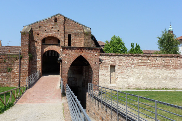 Vigevano strada coperta e le sotterranee del Castello