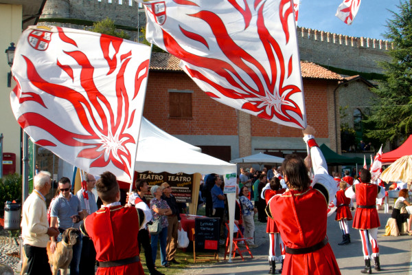 Sbandieratori Fiera di San Damiano