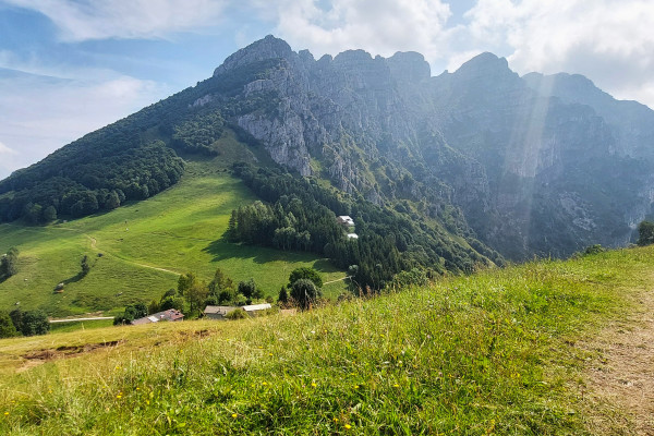 Piani d'Erna e il Resegone
