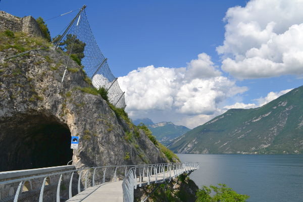 La Ciclabile dei sogni a Limone sul Garda