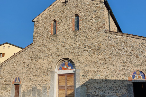 Basilica di Agliate - esterno