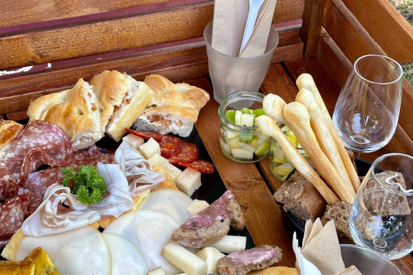 prodotti km0 di un picnic a bergamo